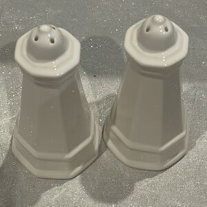 Pfaltzgraff Heritage Pattern White Ceramic Salt and Pepper Shakers